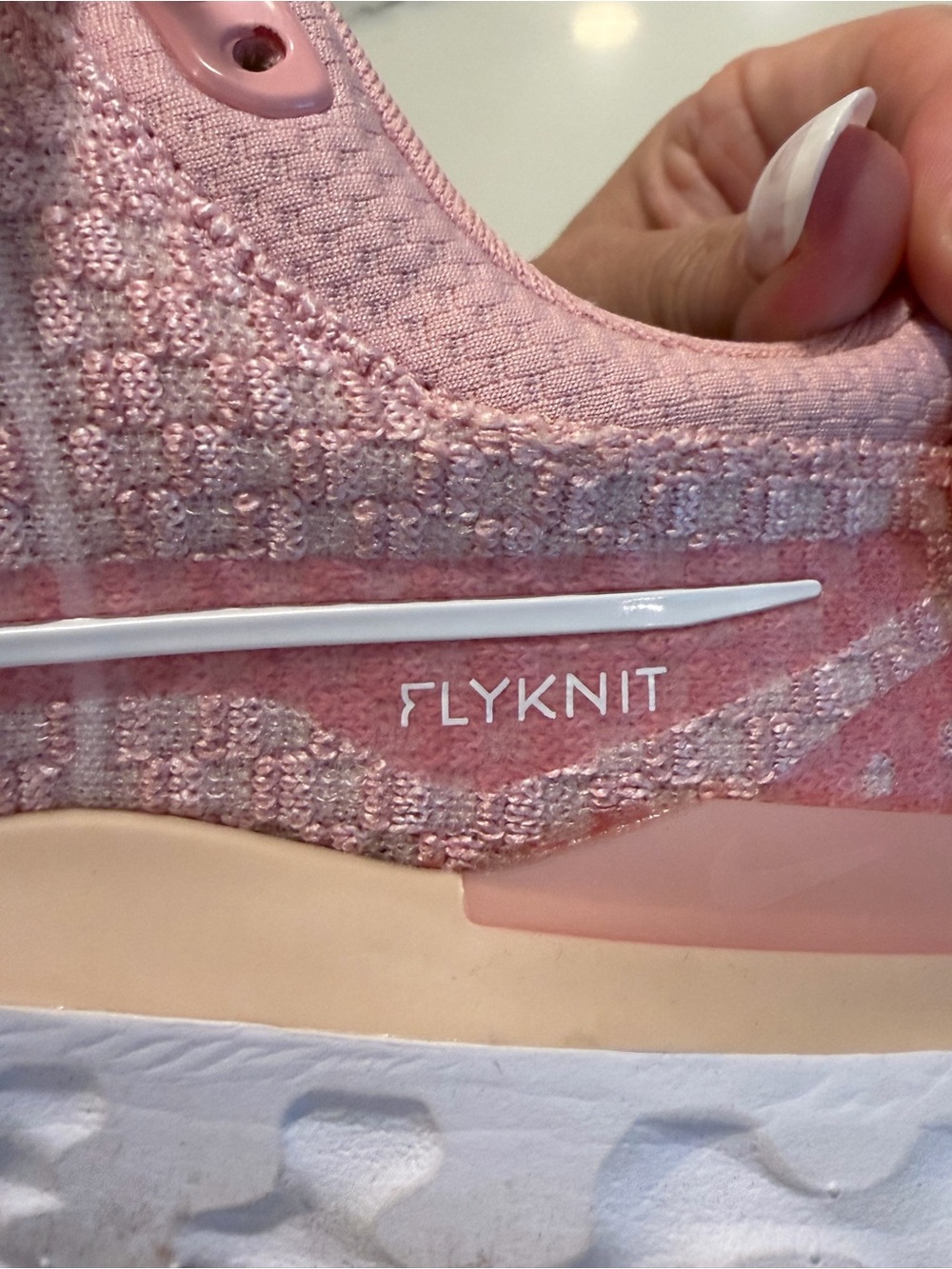 Nike Flyknit Comfort Women's Pink Knit Walking Sneakers Sz 8 - Picture 9 of 10